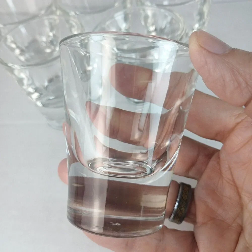 In Box Circleware Austria 6 Piece Set 2 Oz Shot Glasses Heavy Weight Style 42725